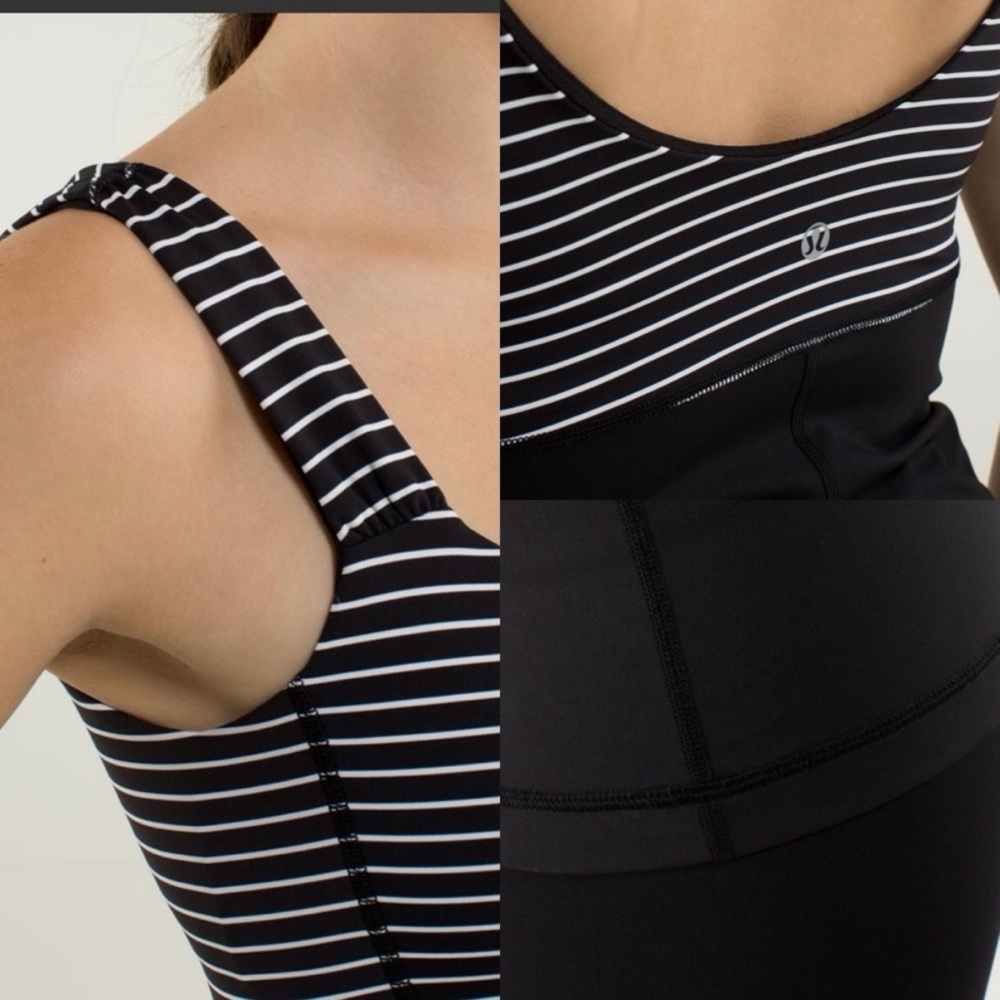 Lululemon Athletica Aria Black and White Stripe Cinched Tank with ScoopBack Pads